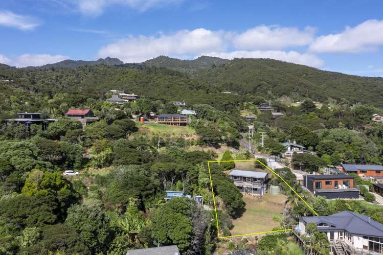 6C Whaanga Road Raglan_7