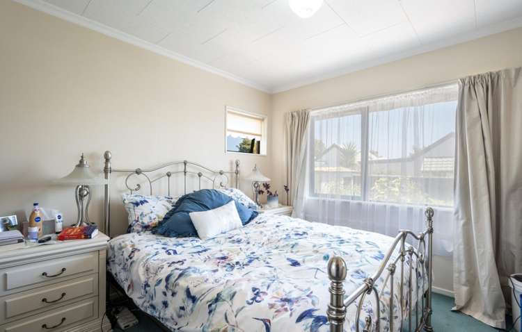 2/14 Marsden Road 10816_7