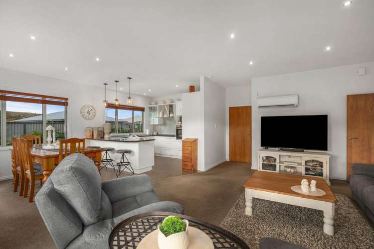 6 Houlahan Street Clyde_6