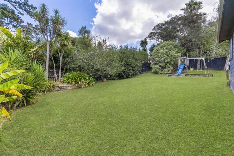 11 Woodhams Street Beach Haven_1