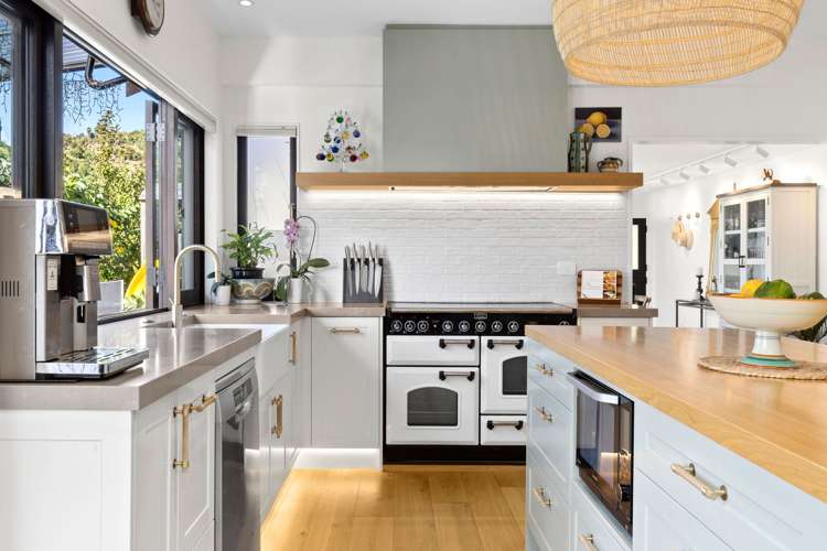 28 Valhalla Drive Richmond_6