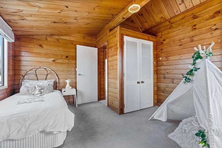 2/7 Fernbird Place Massey_12