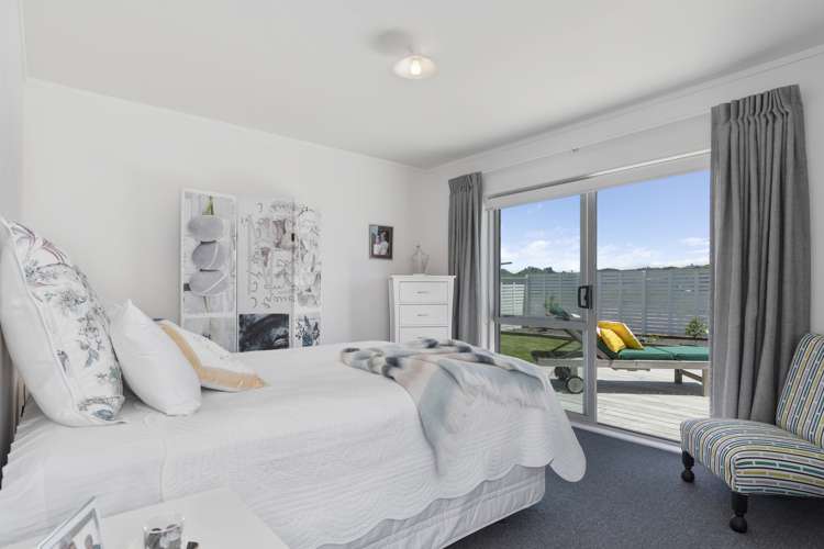 10 Breakers Crescent Waihi Beach_11