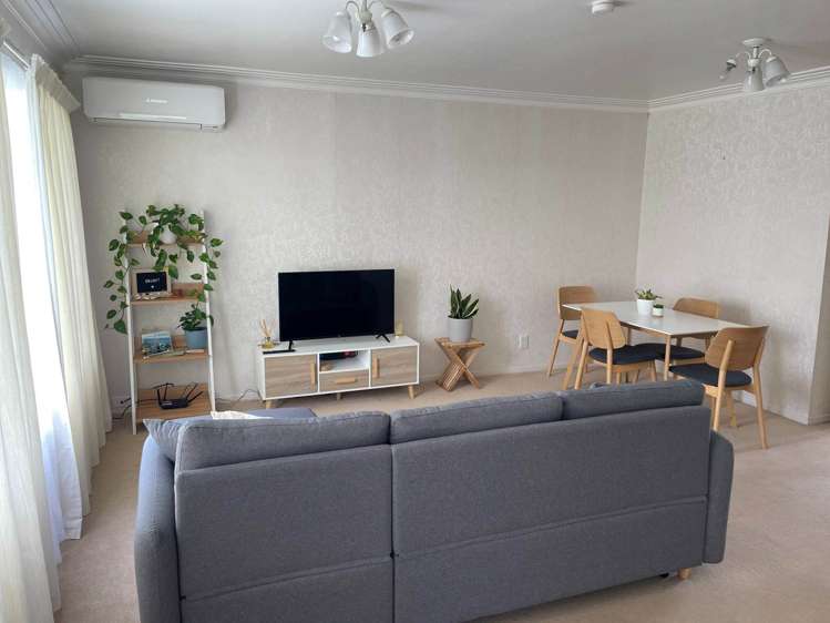 2/73 Moana Avenue One Tree Hill_0