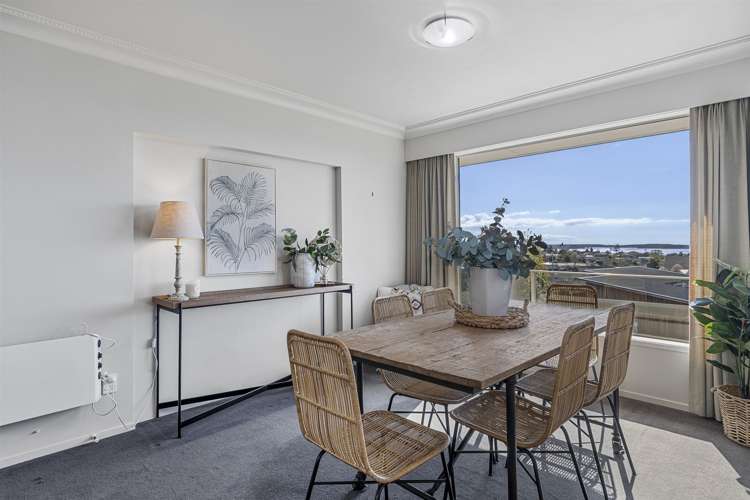 10 Hazel Terrace Otumoetai_5