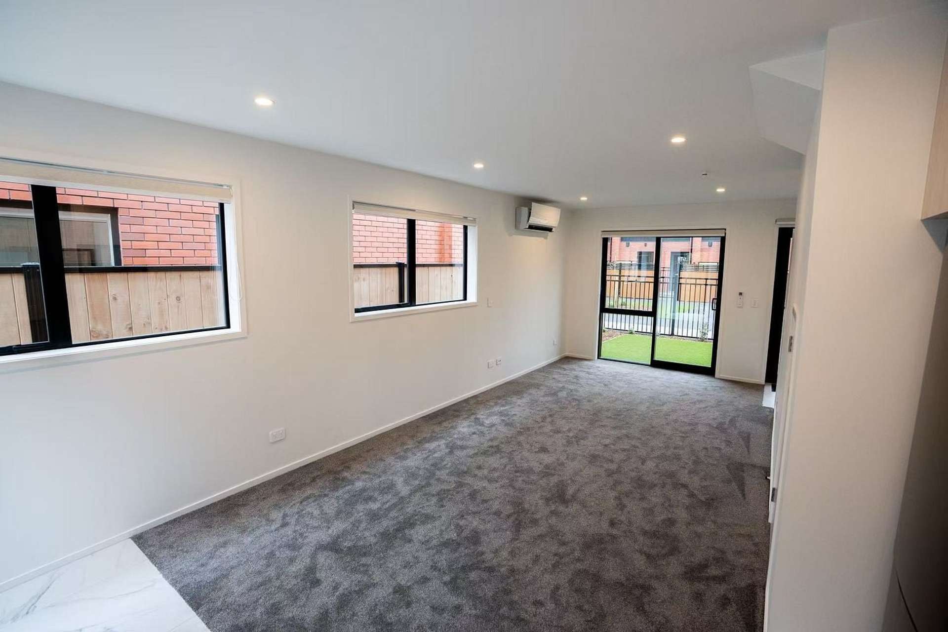 3/3 Johnston Grove Taita_0