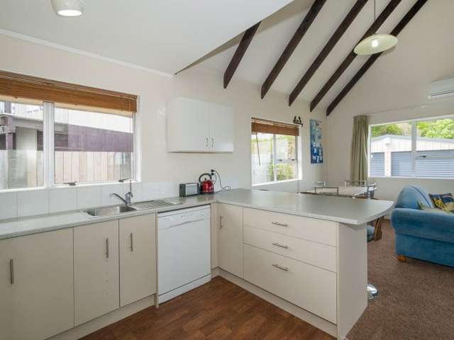 9 Tarras Grove Kelson_1