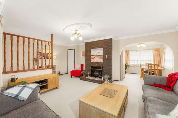 3A Benjamin Place Matua_1