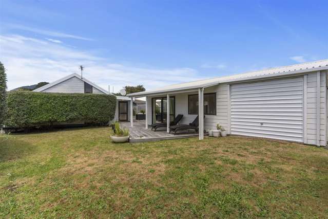 5 Claxton Avenue Pauanui_1