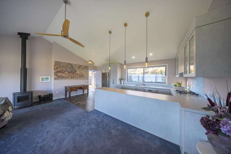 454D/Te Anau Milford Hwy Te Anau_17