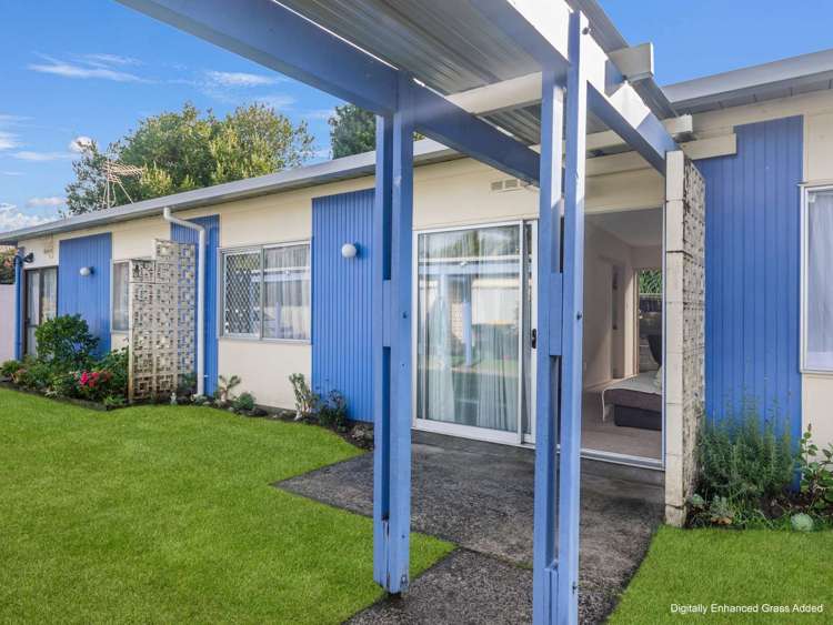 2/100 River Road Hamilton East_1