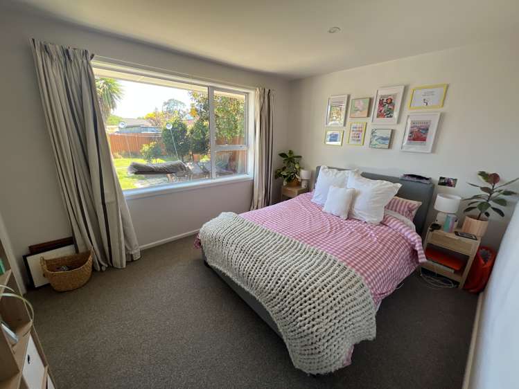 2/41 Roberta Drive Somerfield_6