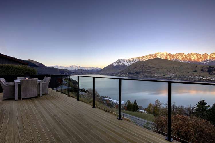 11 Sunrise Lane Queenstown_2