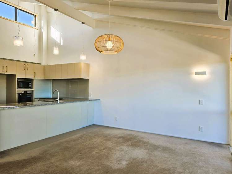 3/19 Westwell Road Belmont_11