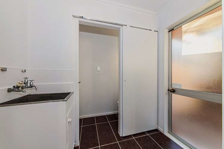 37 Kohekohe Street New Lynn_6