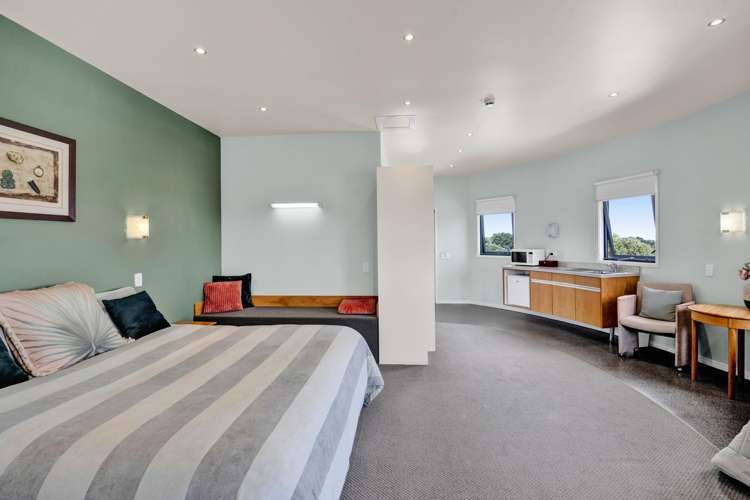 30 Fox Street Opunake_29