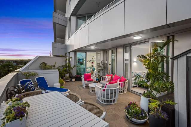 AN APARTMENT THAT LIVES BEYOND ITS WALLS