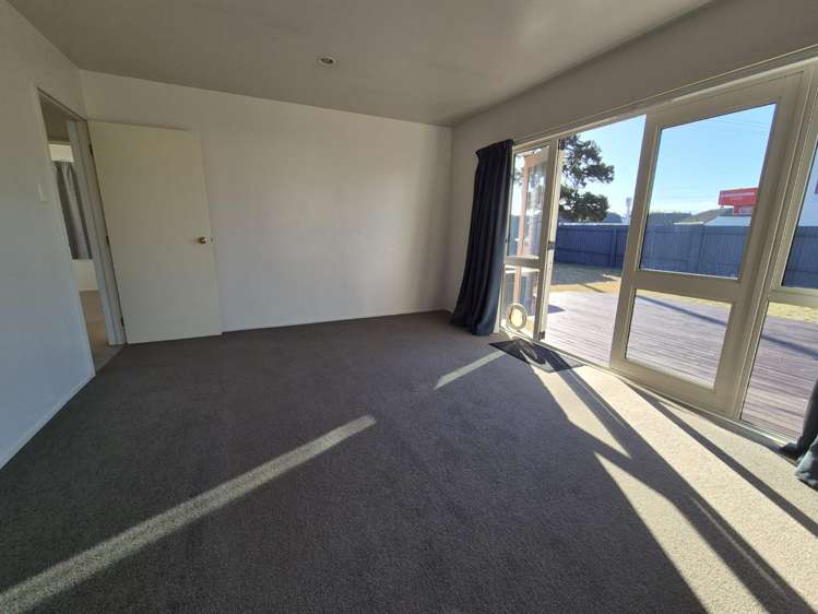 141 Maxwell Road Redwoodtown_4