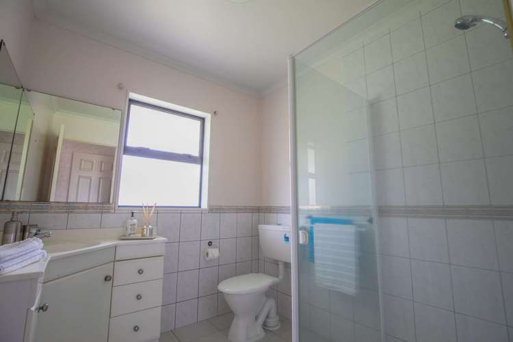 132 West Street Pukekohe_9