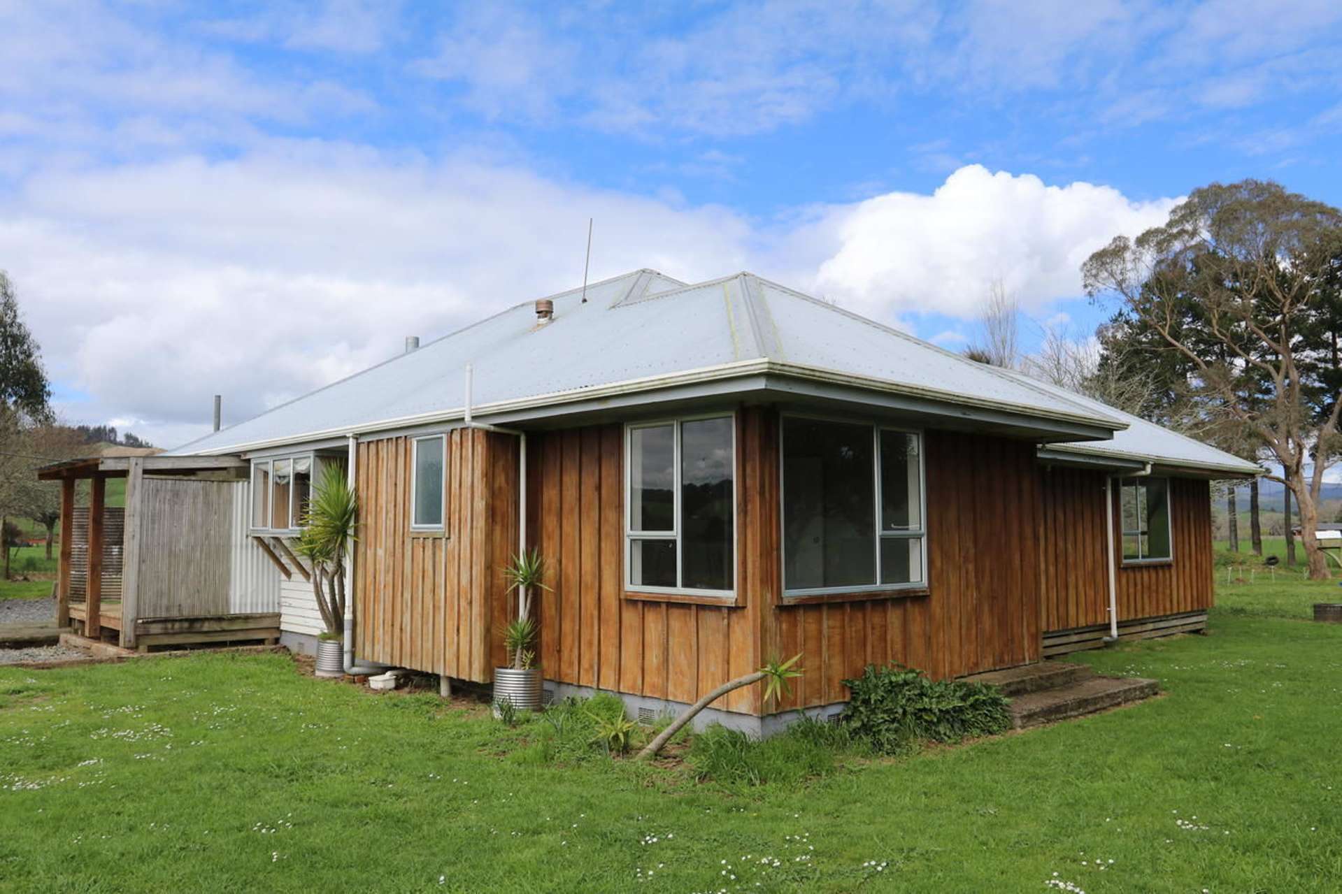 329 Waitetuna Valley Road Raglan_0