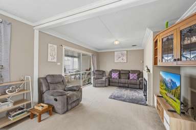 22 Orwell Crescent_1