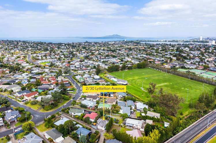 2/30 Lyttelton Avenue Forrest Hill_10