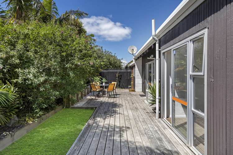 3/1 Gatman Street Birkdale_14