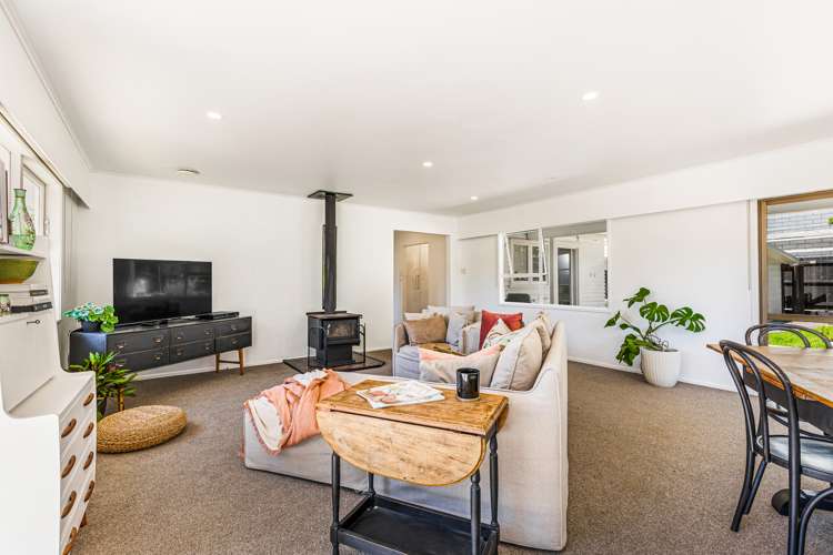 63 Stottholm Road Titirangi_5