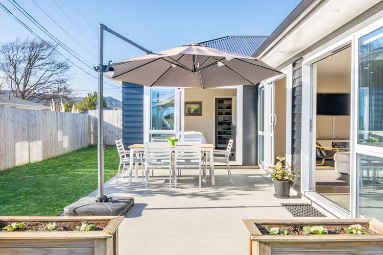 6 Poulson Grove Trentham_9