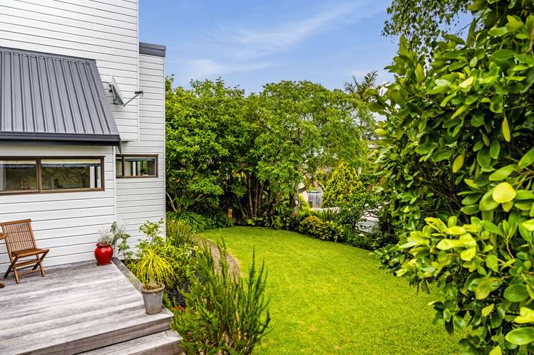 117 Frederick Street Hillsborough_28