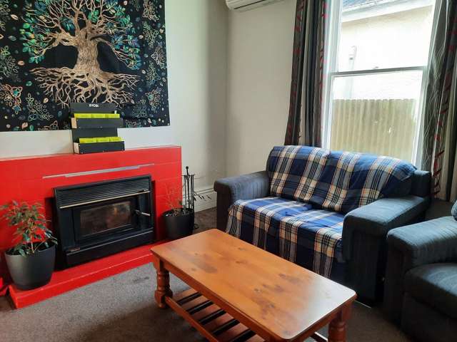 29 Crown Street North East Valley_3
