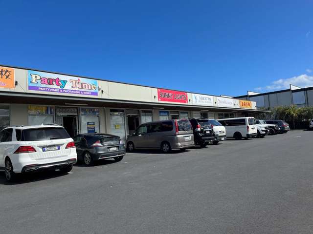 C/8 Bishop Lenihan Place East Tamaki_1