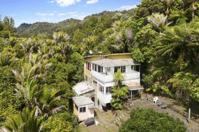 5 Cascade Avenue Waiatarua_1