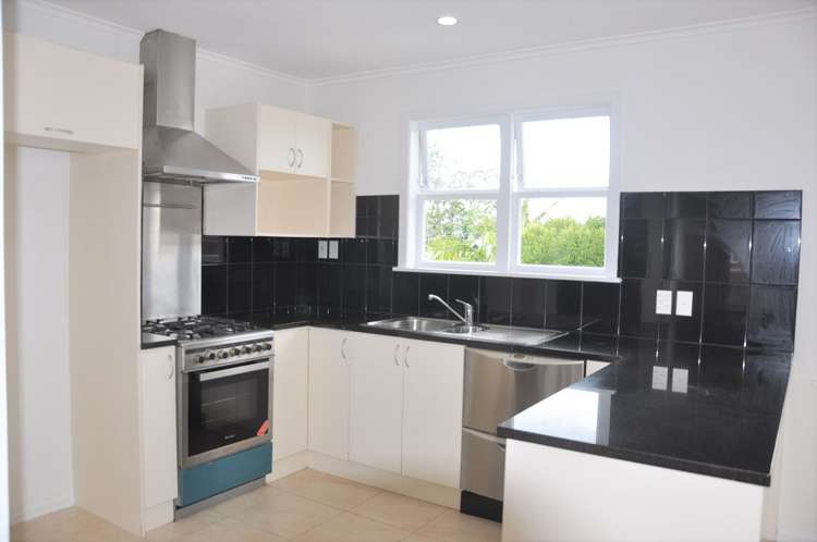 98A Ash Street Avondale_6