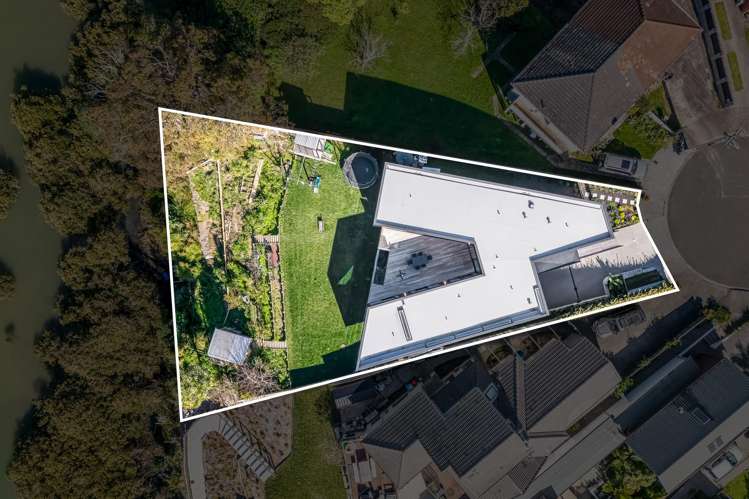 10 Lister Street Point Chevalier_35