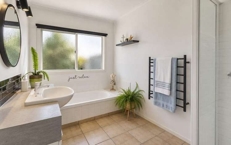 304 Manly street Paraparaumu Beach_11