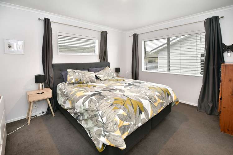 18 Aitkenhead Court Parakai_7