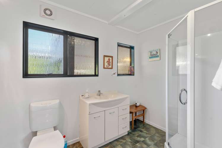 4 Moana Street Otaki Beach_19