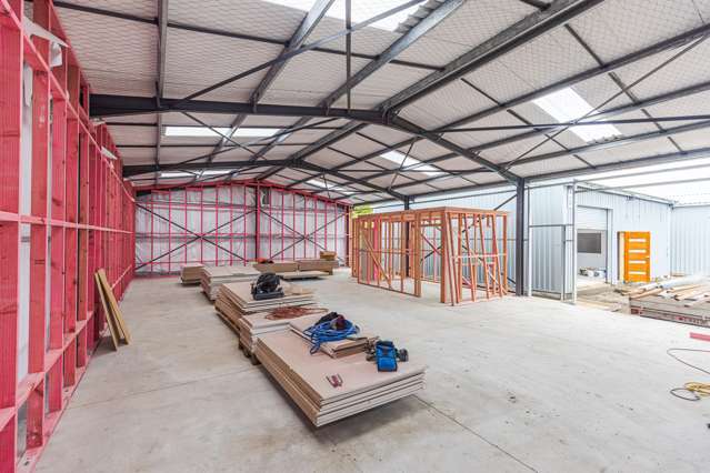 Shed 5, 18 Rakau Road Castlecliff_1