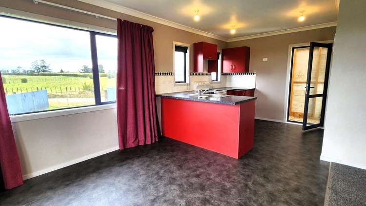 1203A Upland Road Inglewood_13