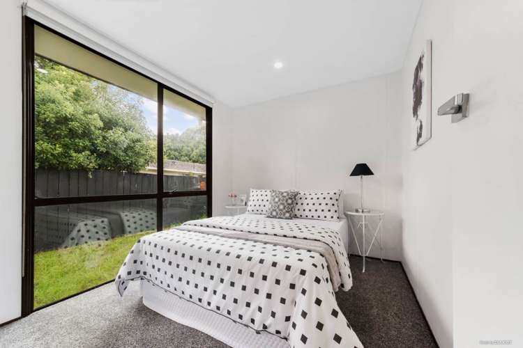 2/16 Cameron Place Ranui_5