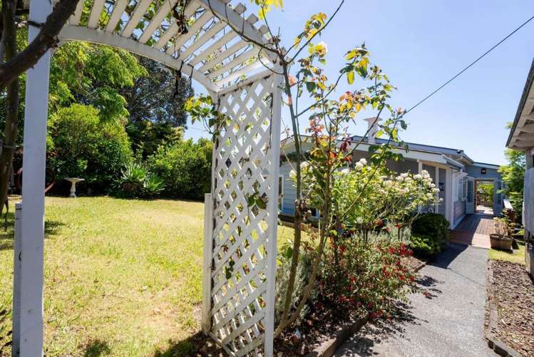15 Kowhai Road Mairangi Bay_21