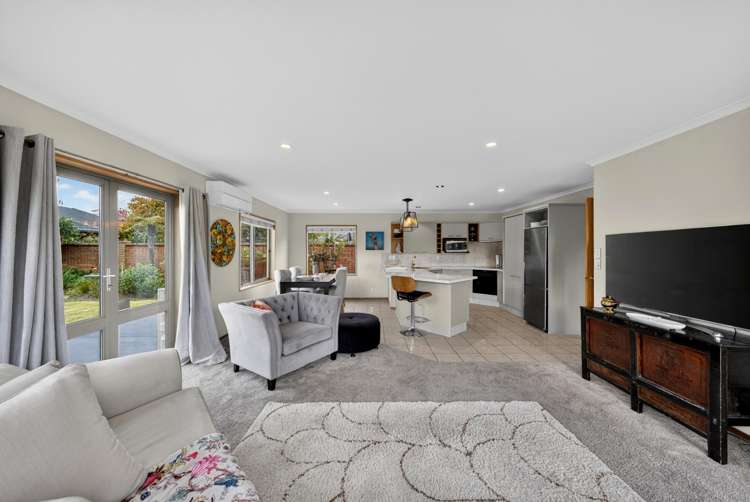76 Fairway Drive_1