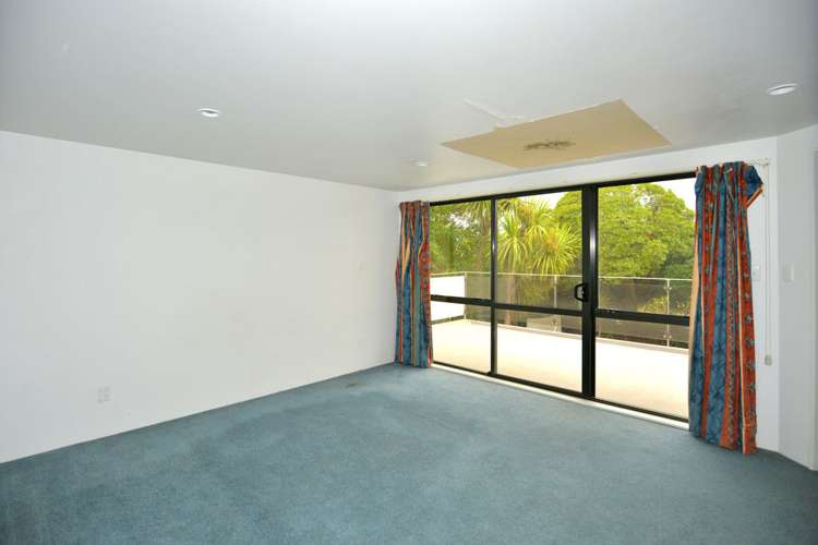 151c Rocking Horse Road Southshore_13