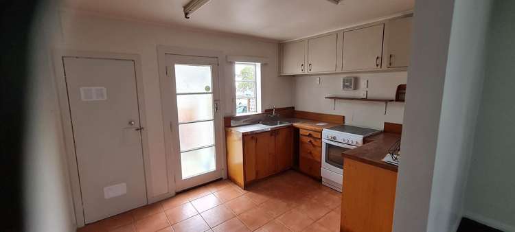 24 Mein Street Newtown_1