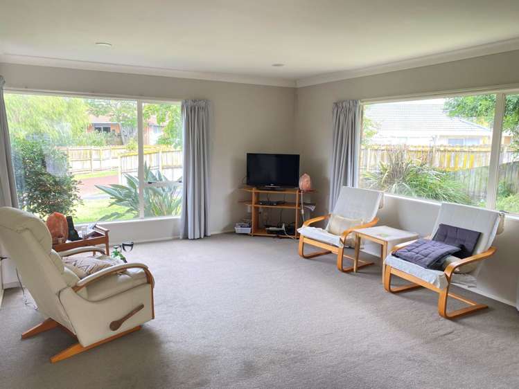 2/10 Amberwood Drive Northpark_2
