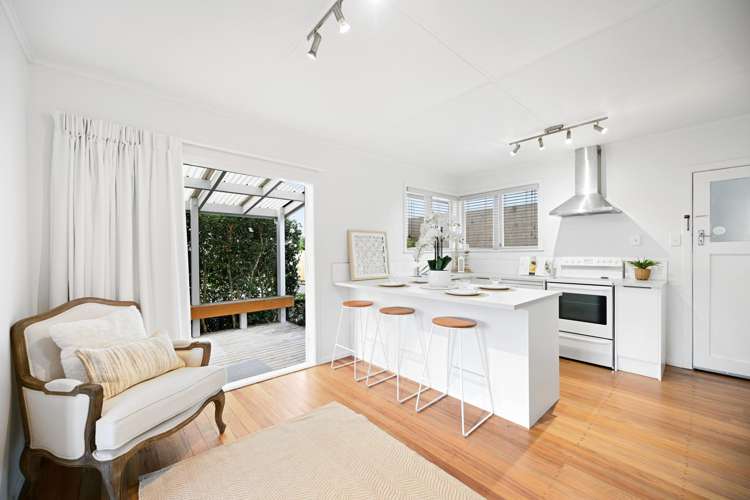 64 Aurora Terrace Hillcrest_14