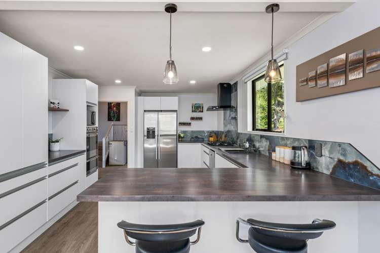 68 Wairau Road Picton_21