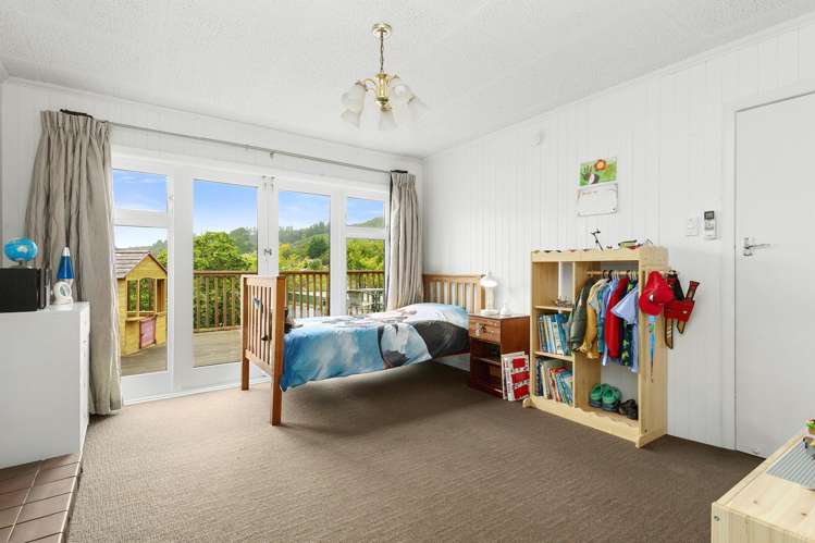 8 Lees Grove Wainuiomata_7