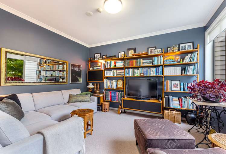 2 Eaves Bush Parade Orewa_19